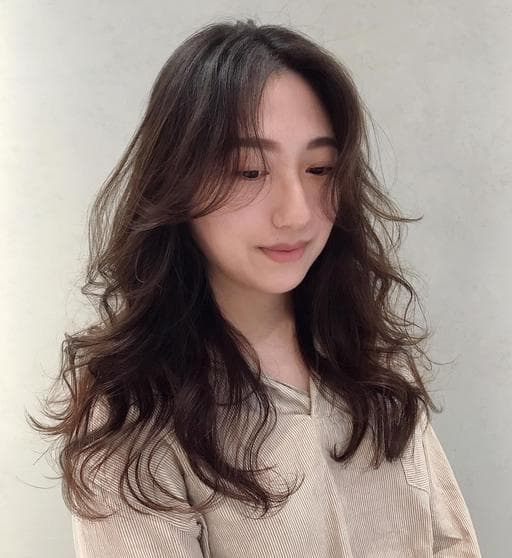 燙卷、長瀏海、女生長髮