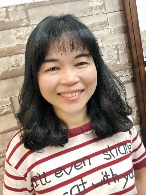 女生中長髮