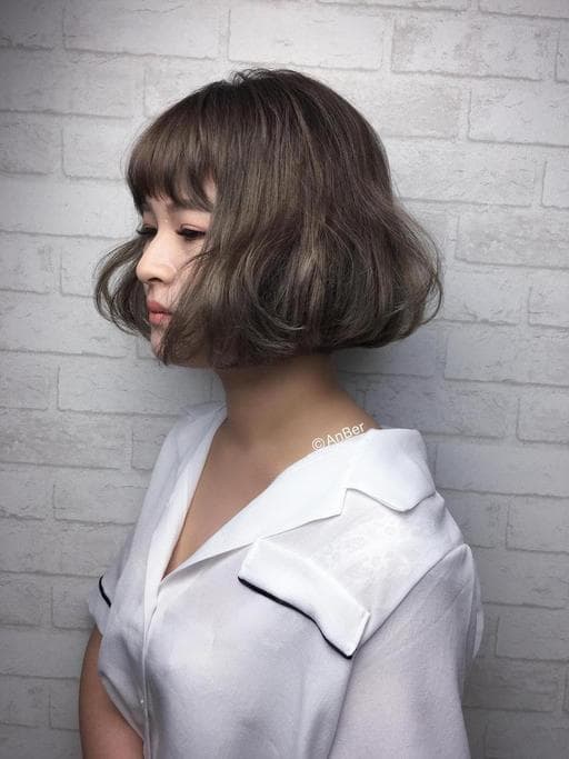 女生短髮、霧面、質感