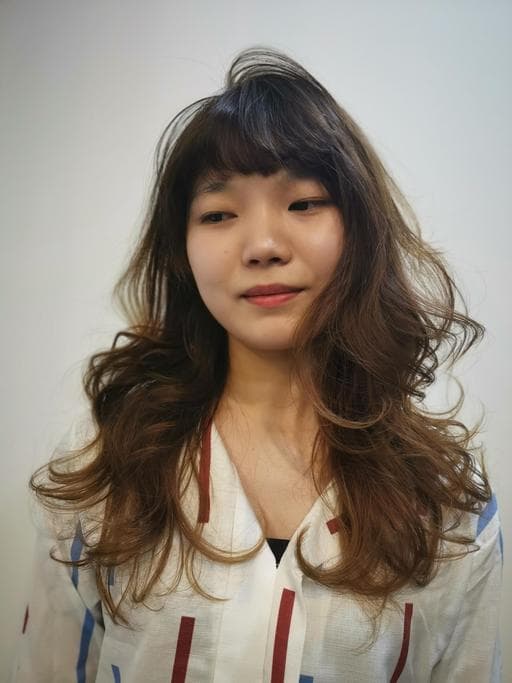 燙卷、女生長髮、短瀏海