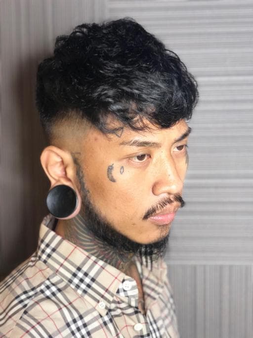 男生短髮、男生卷髮、男生燙髮