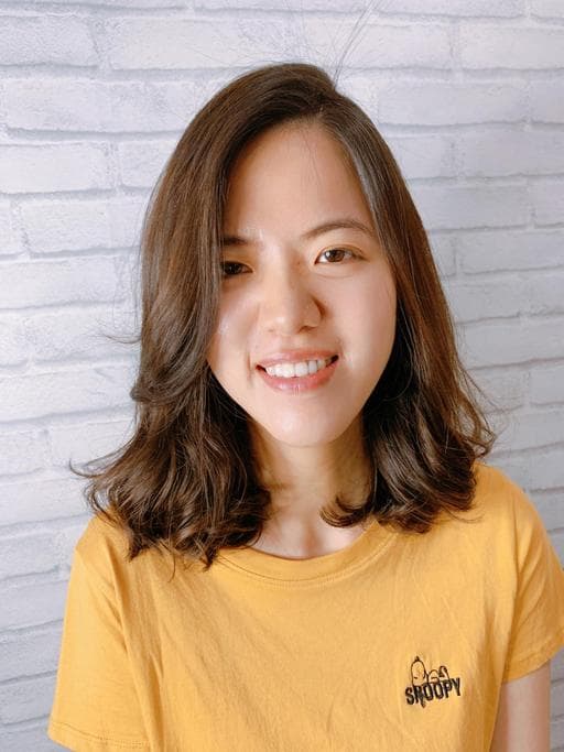 女生中長髮、長瀏海、女生燙髮