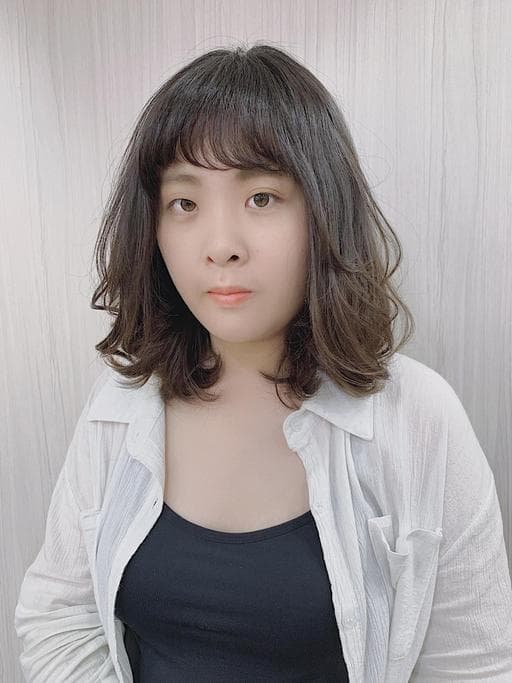 女生中長髮、女生染燙、微捲