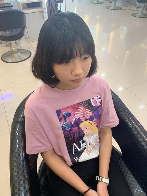 女生短髮、短瀏海、溫塑燙