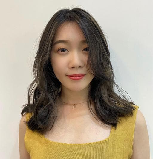 長瀏海、漂色、女生長髮