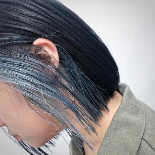 女生短髮、長瀏海、漂色