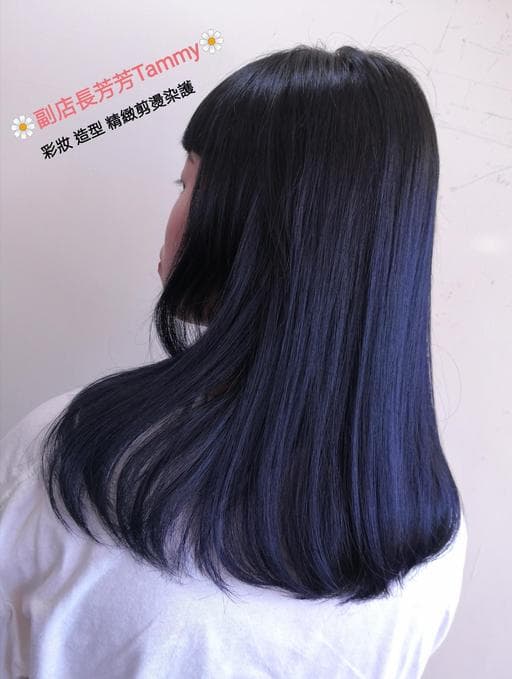 女生中長髮、漂色、藍色系