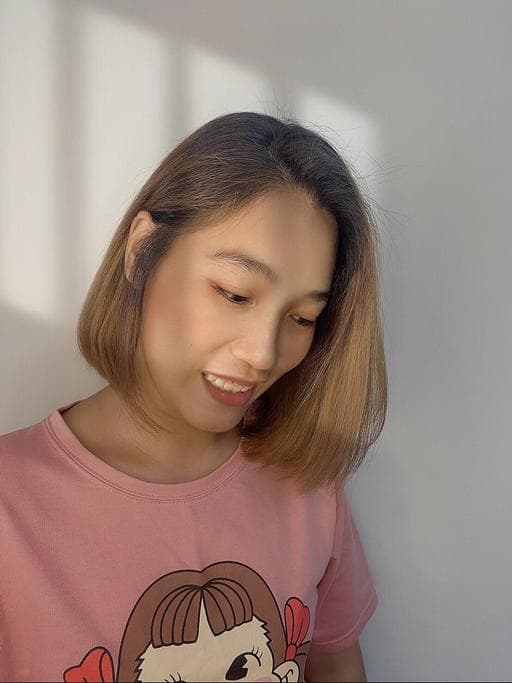 女生短髮、長瀏海、粗硬髮