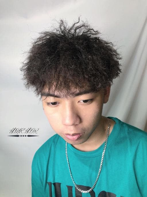 燙卷、男生短髮、男生卷髮