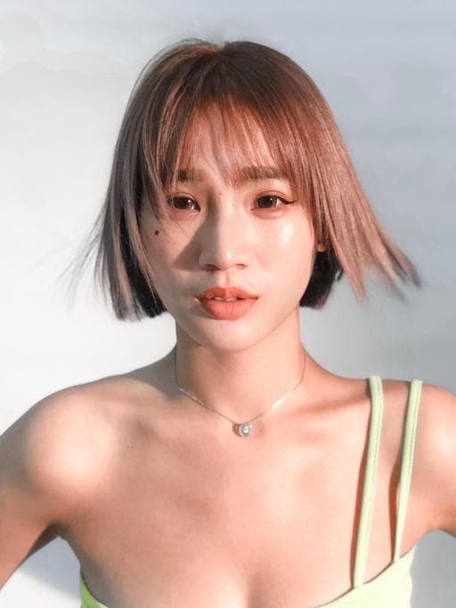 女生短髮、長瀏海、漂色