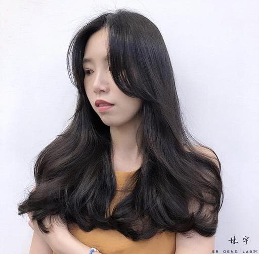 女生長髮、女生燙髮、溫塑燙