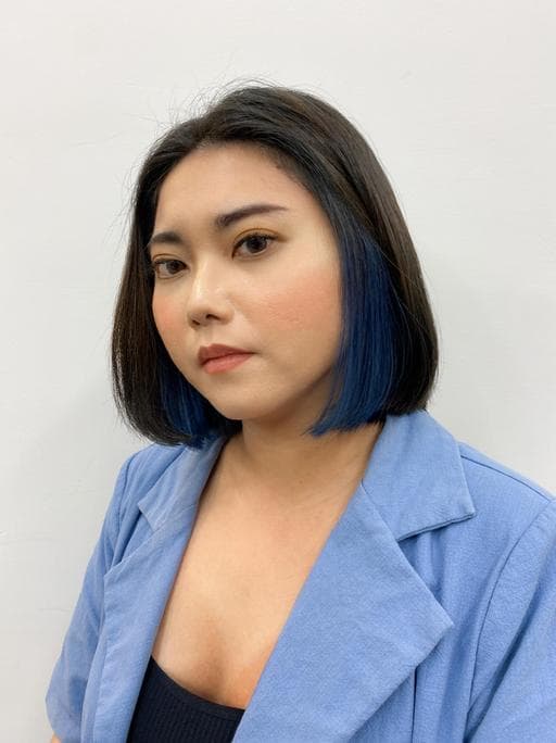 女生短髮、長瀏海、漂色