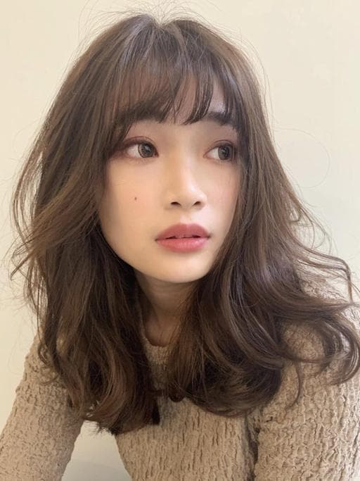 女生染燙、棕色系、浪漫大卷