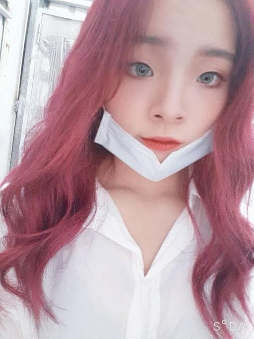 接髮、漂色、女生過肩長髮