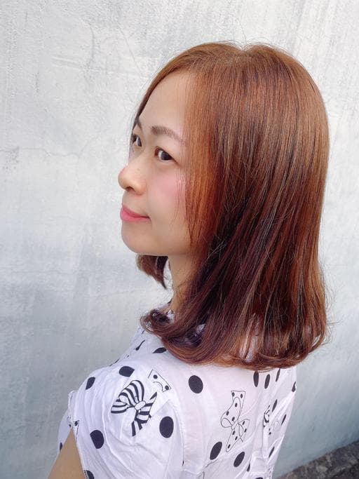 女生中長髮、長瀏海、女生染燙