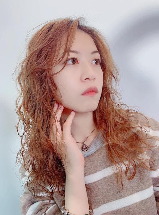 燙卷、長瀏海、女生染燙
