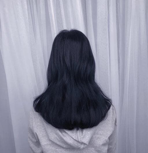 長瀏海、女生染燙、女生長髮
