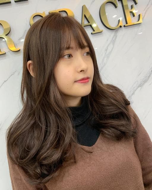 女生染燙、女生長髮、短瀏海