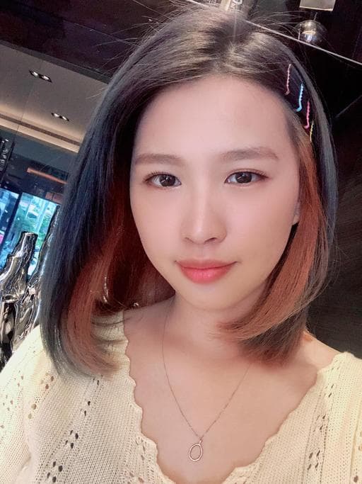 女生中長髮、特殊色、設計染