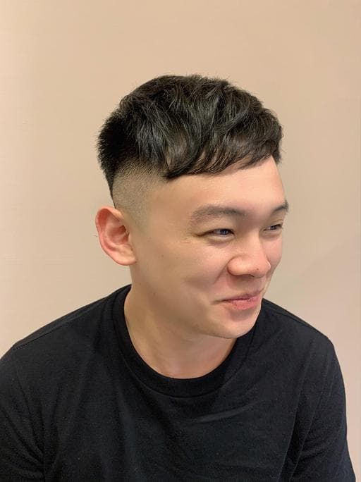 男生短髮、短瀏海、男生燙髮