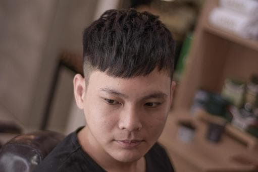 男生短髮、男生Undercut、男生卷髮