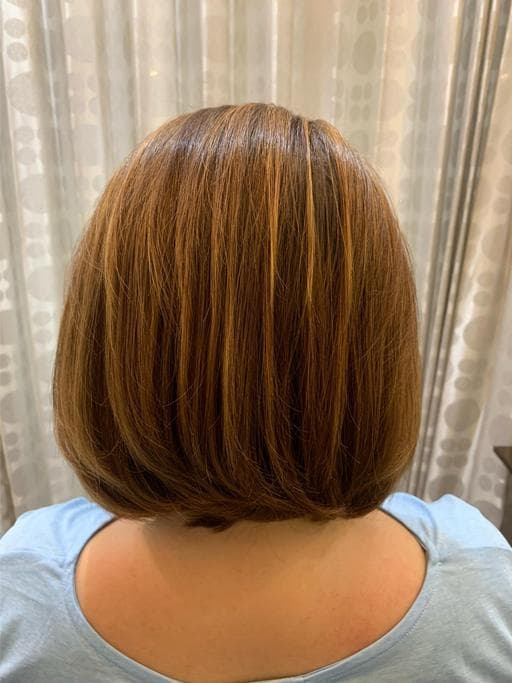 女生短髮、長瀏海、漂色