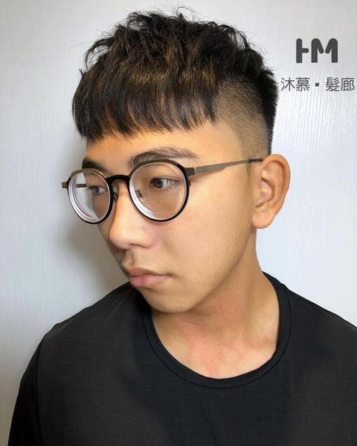 男生短髮、短瀏海、細軟髮