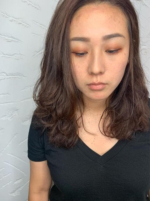 女生中長髮、長瀏海、女生染燙