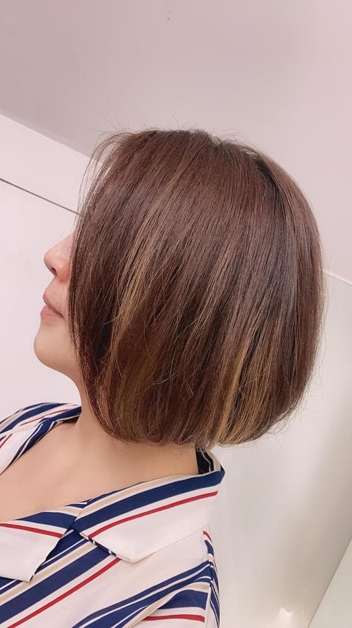 女生中長髮、長瀏海、女生染燙