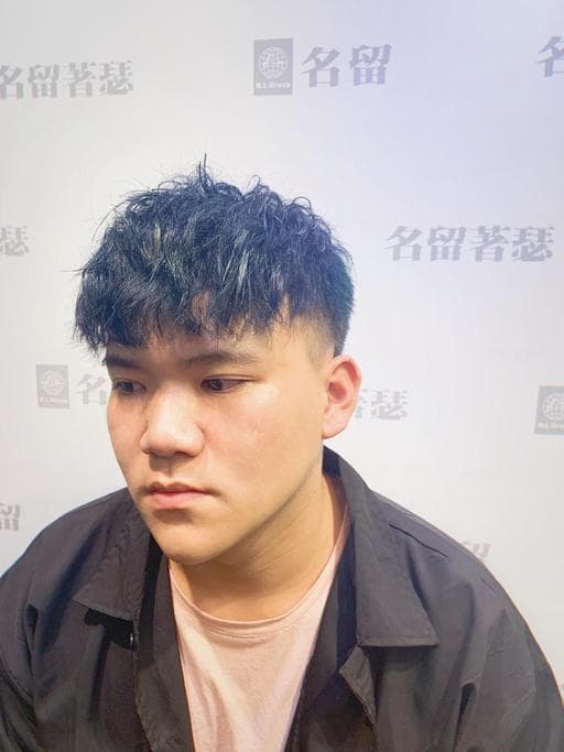 男生短髮、漂色、短瀏海