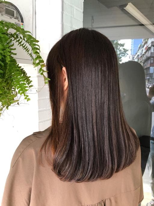 長瀏海、女生染燙、棕色系