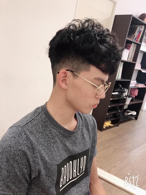 男生短髮、男生卷髮、男生髮型