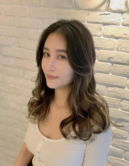 燙卷、長瀏海、女生染燙