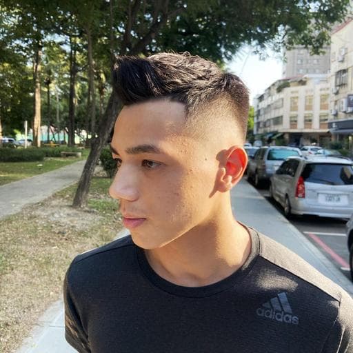 男生短髮、男生Undercut、男士飛機頭