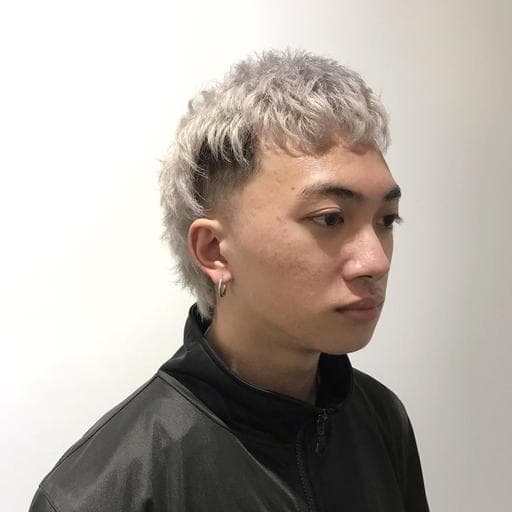 男生短髮、漂色、男生紋理剪裁