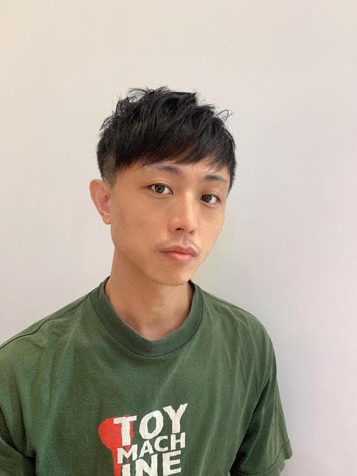 長瀏海、男生短髮、粗硬髮