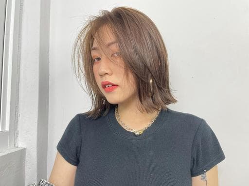 女生中長髮、長瀏海、女生染髮
