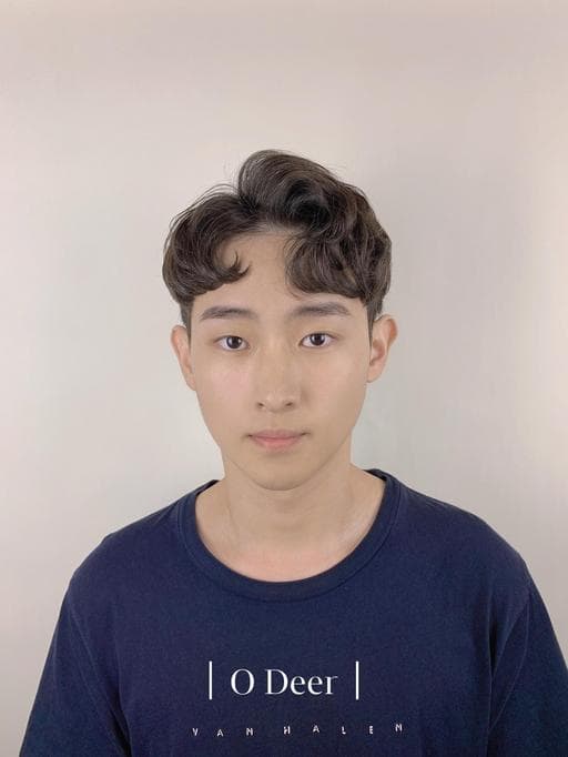 男生短髮、男生卷髮、短瀏海