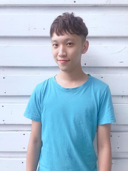 長臉、短瀏海、男生短髮