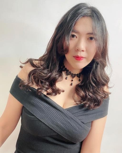 燙卷、長瀏海、女生長髮