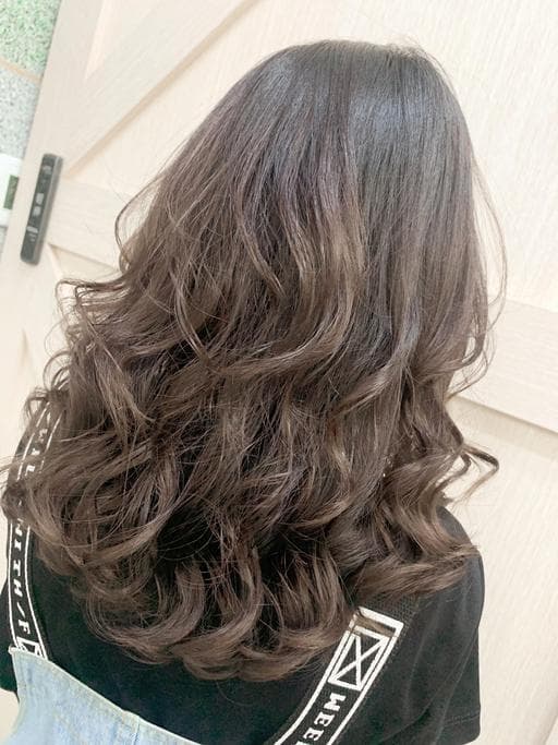 短瀏海、溫塑燙、女生燙髮