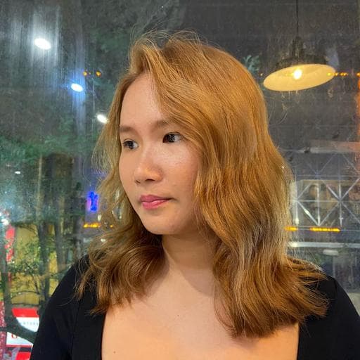 女生中長髮、女生染髮、漂色