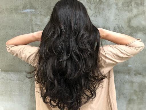 女生長髮、女生燙髮、溫塑燙