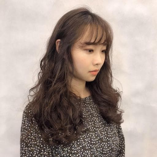 女生長髮、女生燙髮、溫塑燙