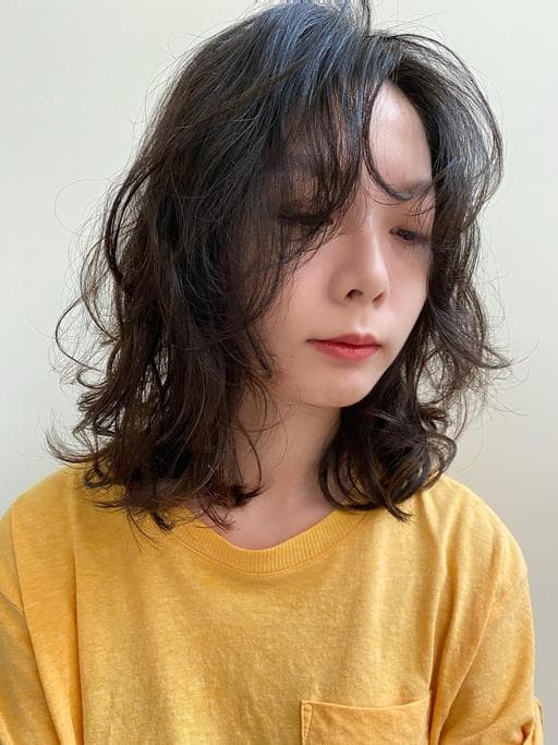 女生中長髮、中長髮內彎、短瀏海