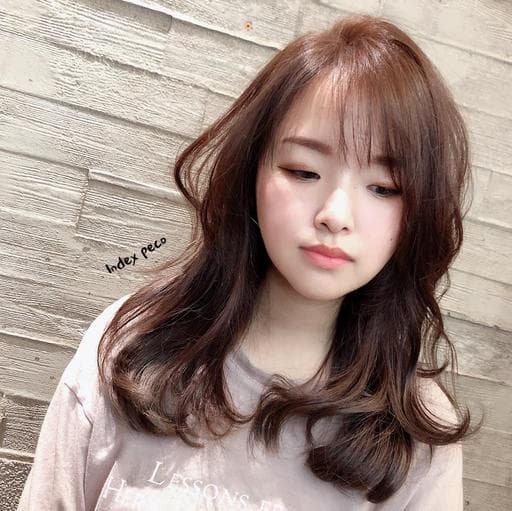 長瀏海、漂色、女生長髮