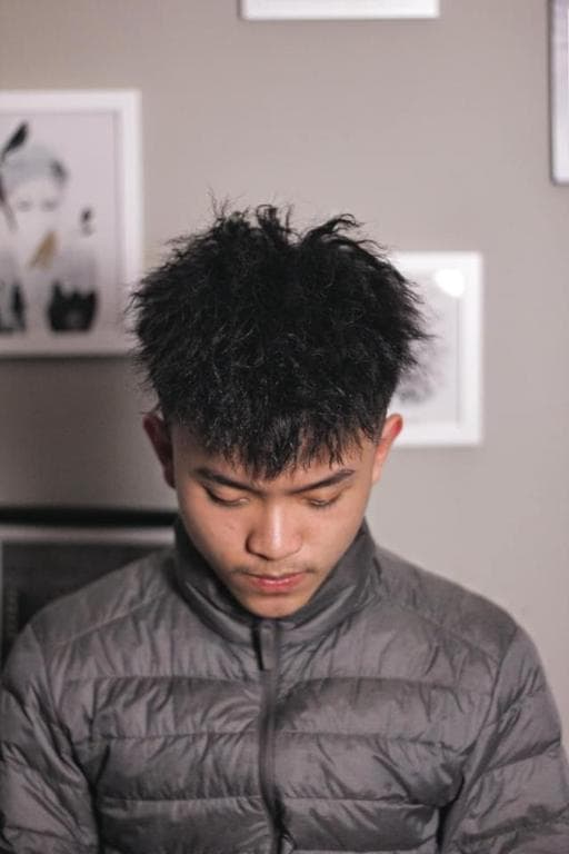 男生短髮、短瀏海、粗硬髮