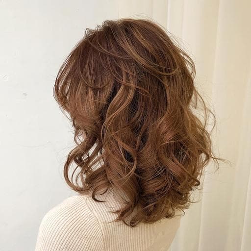 女生中長髮、女生染燙、漂色