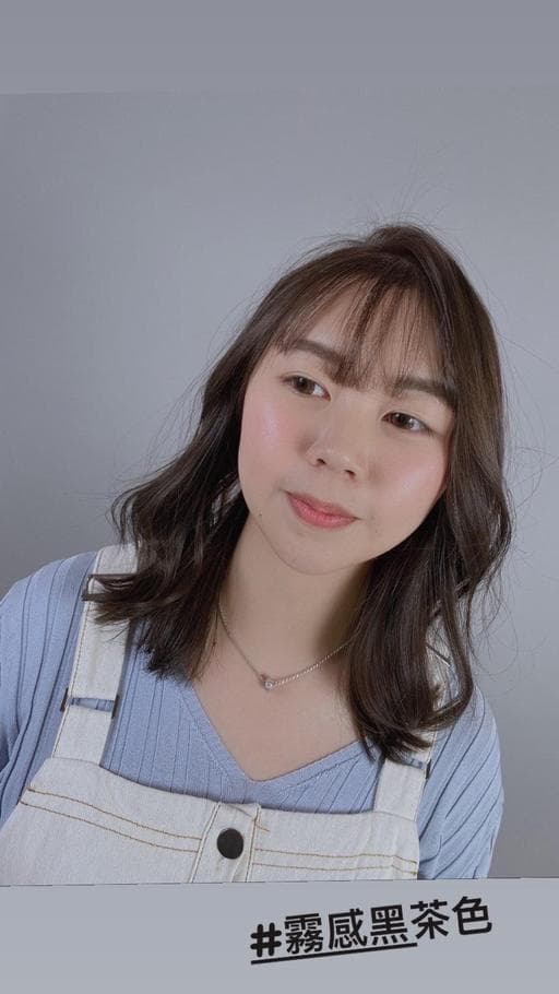 女生中長髮、女生染髮、短瀏海