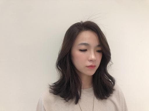 女生中長髮、女生染燙、長瀏海